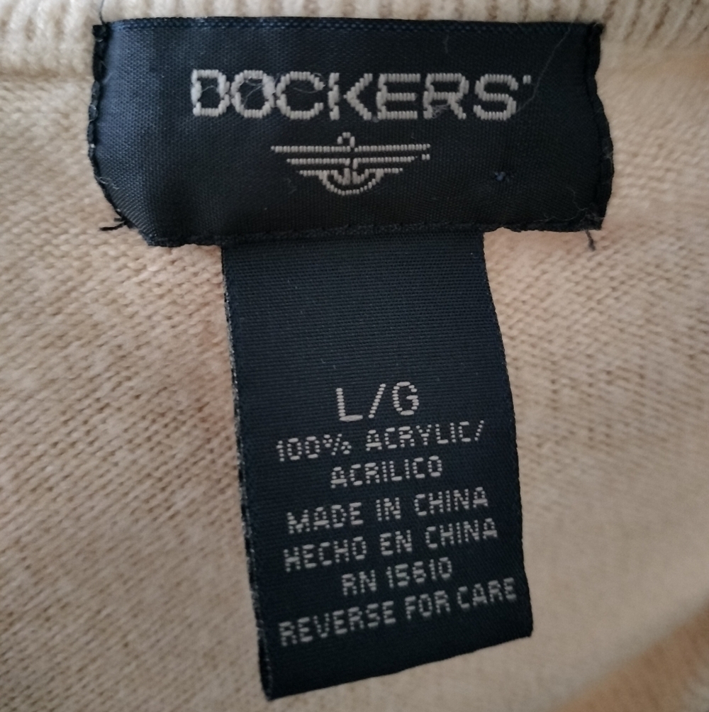 Dockers Cream V-Neck Sweater with Ribbed Academia Style - Picture 4 of 4
